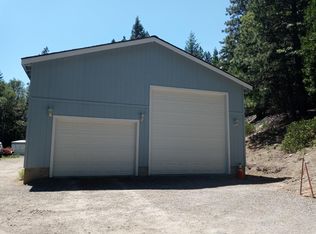 6831 N Old Stage Rd, Weed, CA 96094