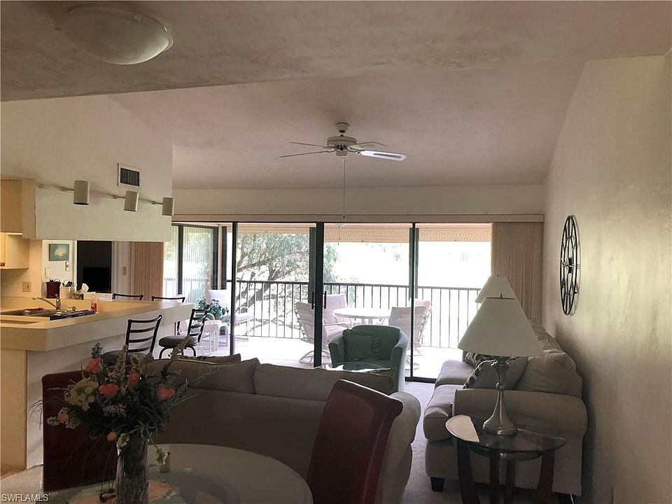 1st image of 5910 Trailwinds Dr APT 425