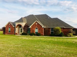 246 NE Meadow Ln, Elgin, OK 73538