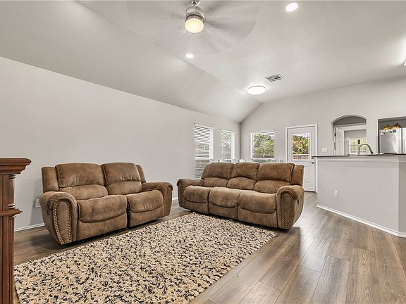 2nd image of 5130 Sagewood Dr
