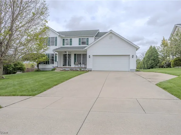 1009 Brittingham Dr, Ravenna, OH 44266