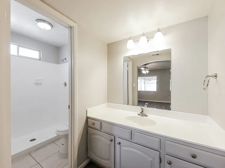 6622 W Mary Jane Ln — Photo 7
