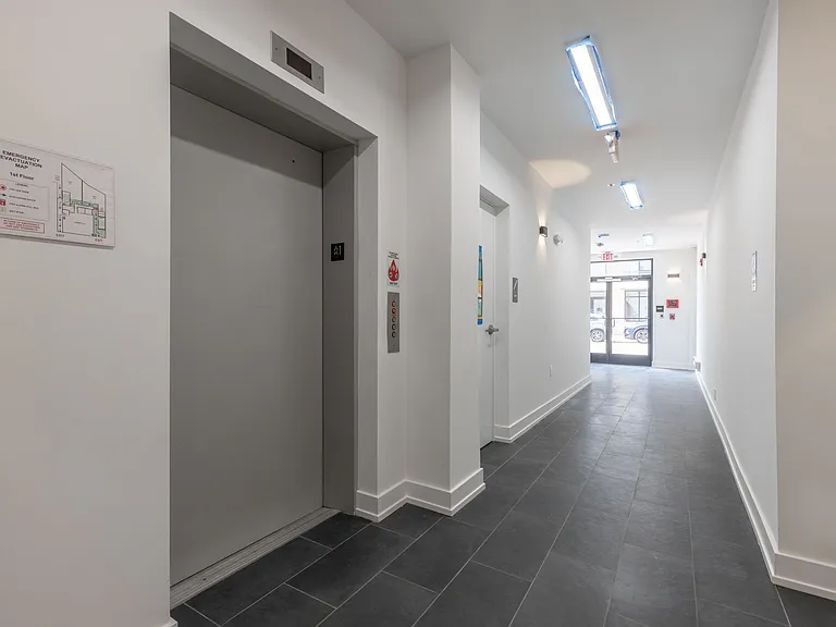 1519 Ridge Ave #502 — Photo 37