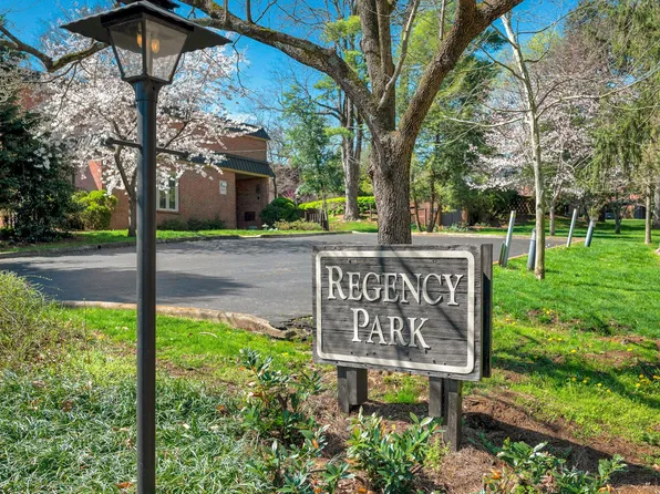 668 Timber Ln #668, Nashville, TN 37215