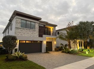 17302 Rainstream Rd, Boca Raton, FL 33496