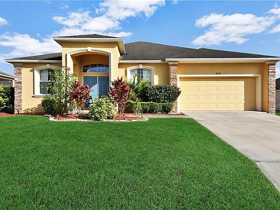 2nd image of 8230 Woodvine Cir