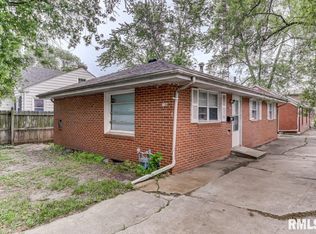 1104 W Iles Ave, Jerome, IL 62704