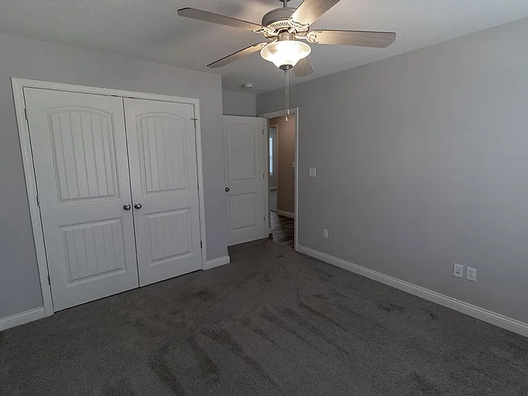 2801 Amberwood Ct — Photo 32