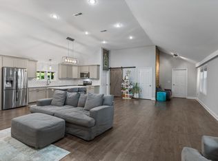 10209 New Hope Rd, Bon Aqua, TN 37025