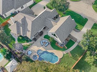 98 Monterrey Rd W, Montgomery, TX 77356