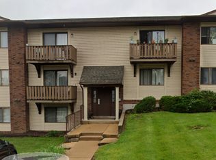 20 Southwinds Cir APT 4, Washington, MO 63090