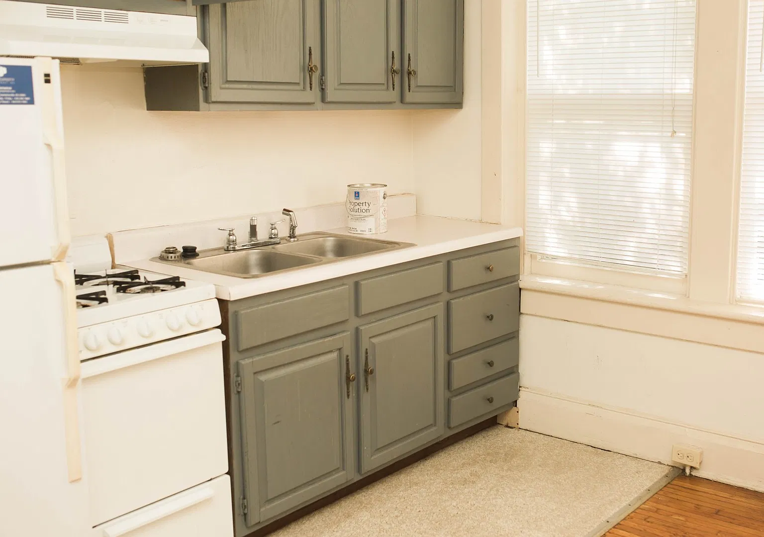 1409 Grady Ave — Photo 3