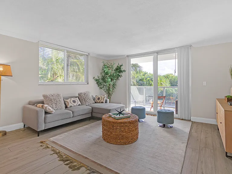 601 North Ocean Boulevard — Photo 14