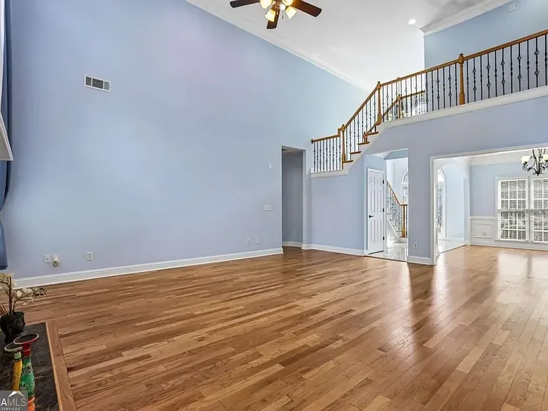 810 Freedom Way — Photo 14
