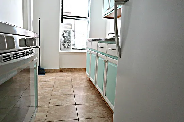 Rented by Level Group | media 4