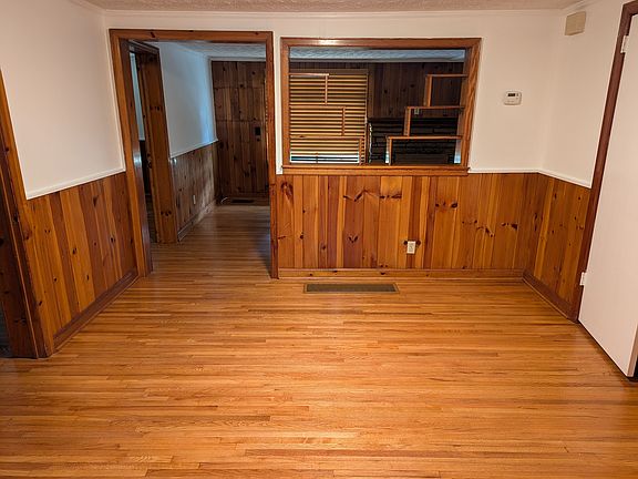 Dining room area