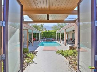 499 N Orchid Tree Ln, Palm Springs, CA 92262
