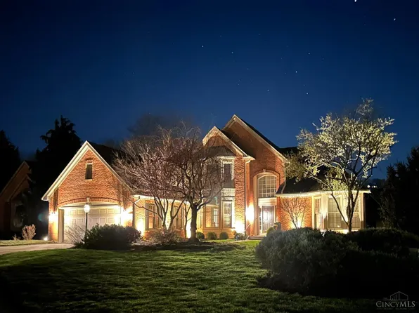 7721 Pine Isle Ct, Cincinnati, OH 45244
