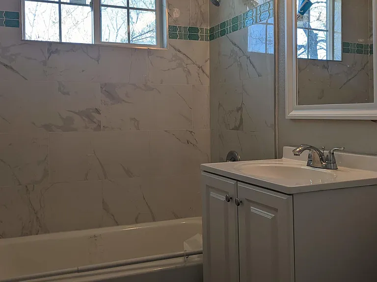 506 W Watson St #3 — Photo 2