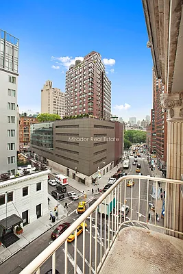 Rented by Mirador Real Estate | media 18