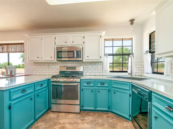 11725 Country Side Dr, Rosharon, TX 77583