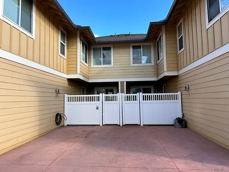 724 Kakala St #1604D — Photo 23
