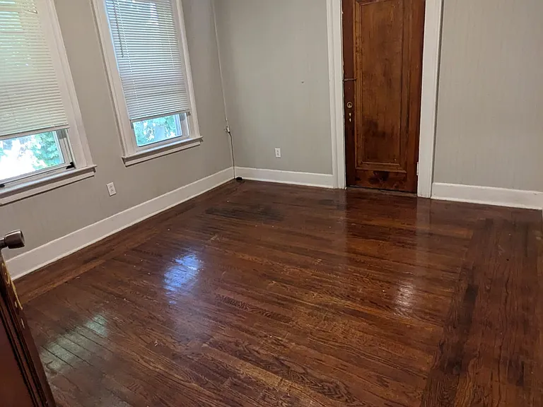 1226 Whalley Ave #22 — Photo 6
