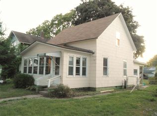1707 Charles St, La Crosse, WI 54603