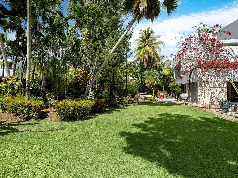 13 Pedrosa Saint Garden Hls — Photo 23