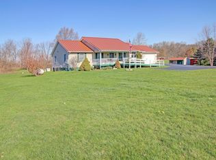 10270 Coon Hill Rd, Munith, MI 49259