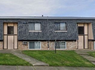 1560 20th St APT 9, Cuyahoga Falls, OH 44223