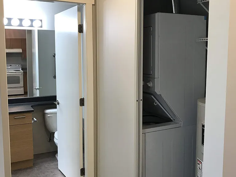 1370 Ridgeway Dr #414 — Photo 16