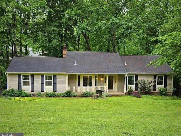 11134 Stonebrook Dr, Manassas, VA 20112