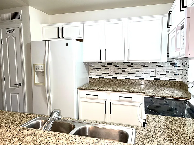 2121 Sealion Dr — Photo 18