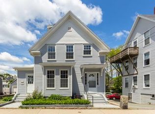 16 Sayward St, Gloucester, MA 01930
