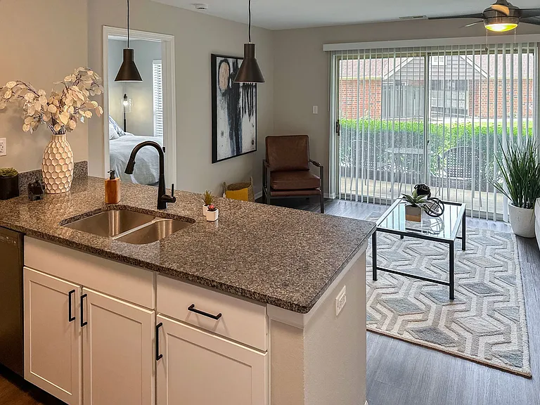 Green Trails Apartments — Photo 20