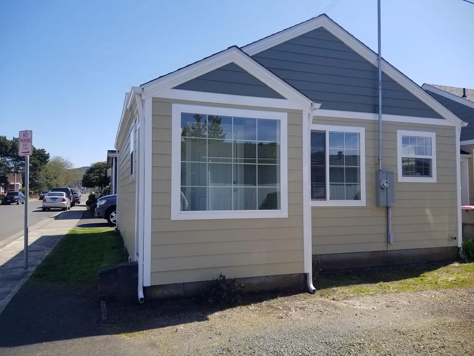 409 12th Ave photo 1