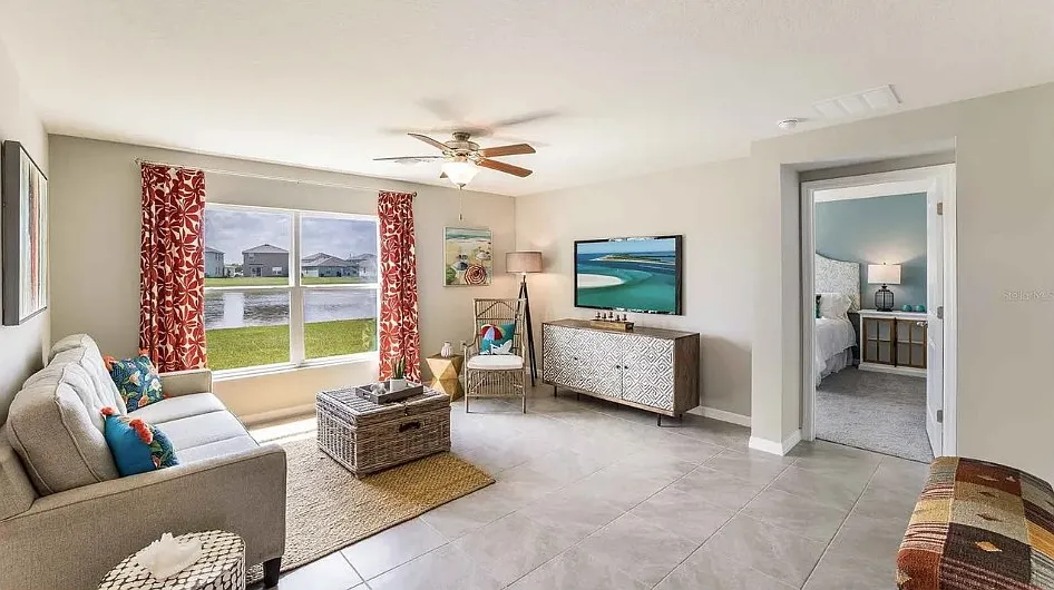 4 bed, 1828 sqft, $2,200 — Photo 3