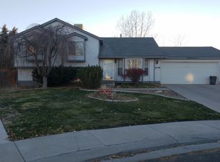 108 Colonial Cir, Elko, NV 89801