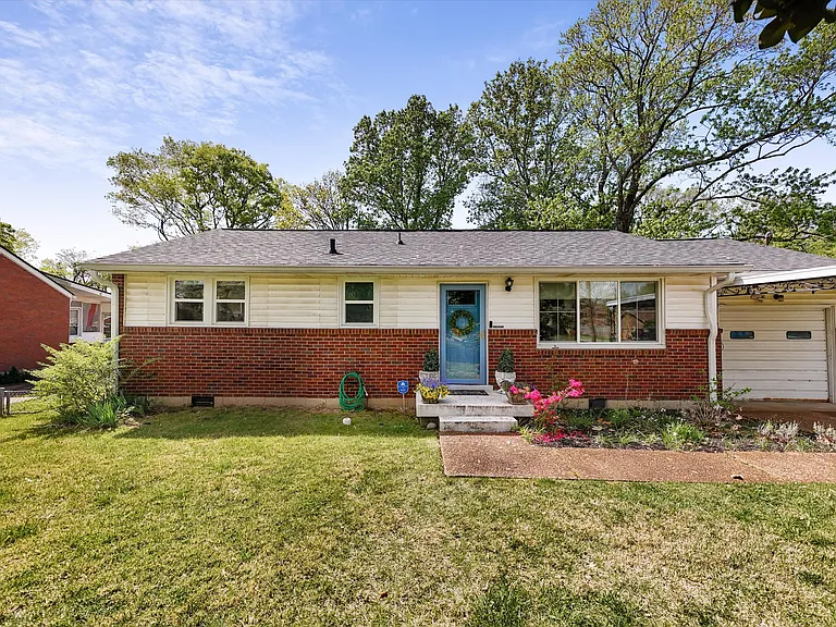 5007 Hasty Dr — Photo 1
