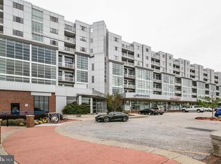 2772 Lighthouse Pt E UNIT 201, Baltimore, MD 21224