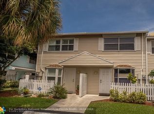 2807 NE 15th St, Pompano Beach, FL 33062