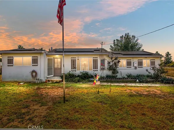 661 W Avenue L, Calimesa, CA 92320