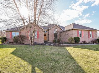 1027 Valleyview Dr, Latrobe, PA 15650