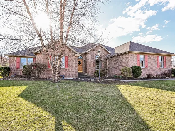 1027 Valleyview Dr, Latrobe, PA 15650