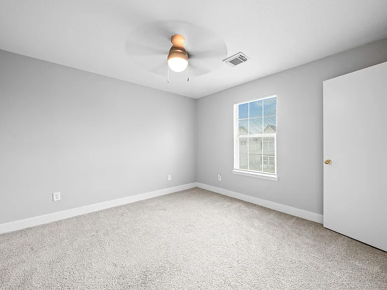 20931 Walder Ct — Photo 34