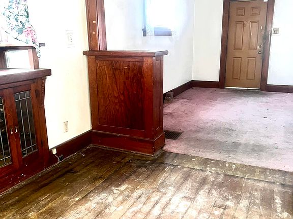 5th image of 1246 Tecumseh St