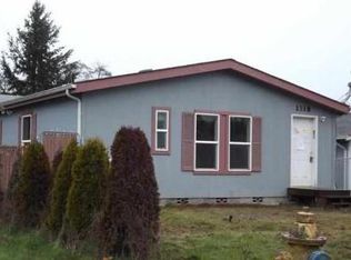 1318 W 15th St, Port Angeles, WA
