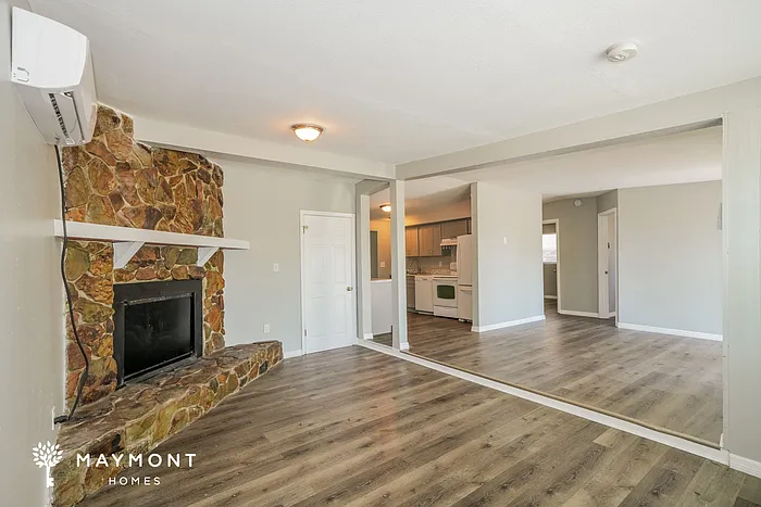 3 bed, 2.0 bath, 1520 sqft, $1,395 — Photo 3