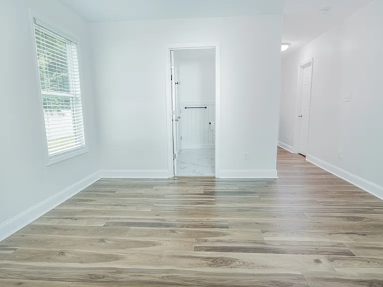 312 Hawks Bluff Dr — Photo 17